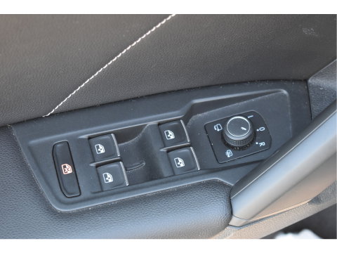 Volkswagen Tiguan 1.5 TSI ACT Highline Business 3x R-Line Blackstyle | HUD | Camera | Carplay | Virtual cockpit | Keyless | Stoelverwarming | Full LED