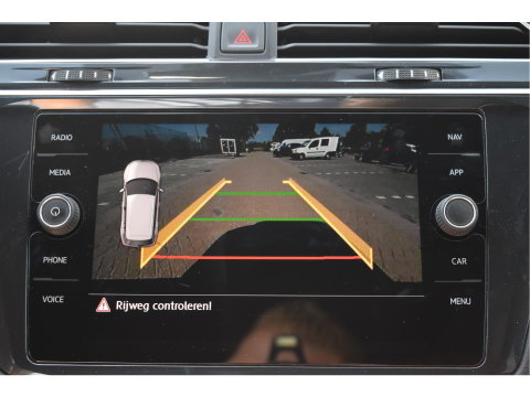 Volkswagen Tiguan 1.5 TSI ACT Highline Business 3x R-Line Blackstyle | HUD | Camera | Carplay | Virtual cockpit | Keyless | Stoelverwarming | Full LED