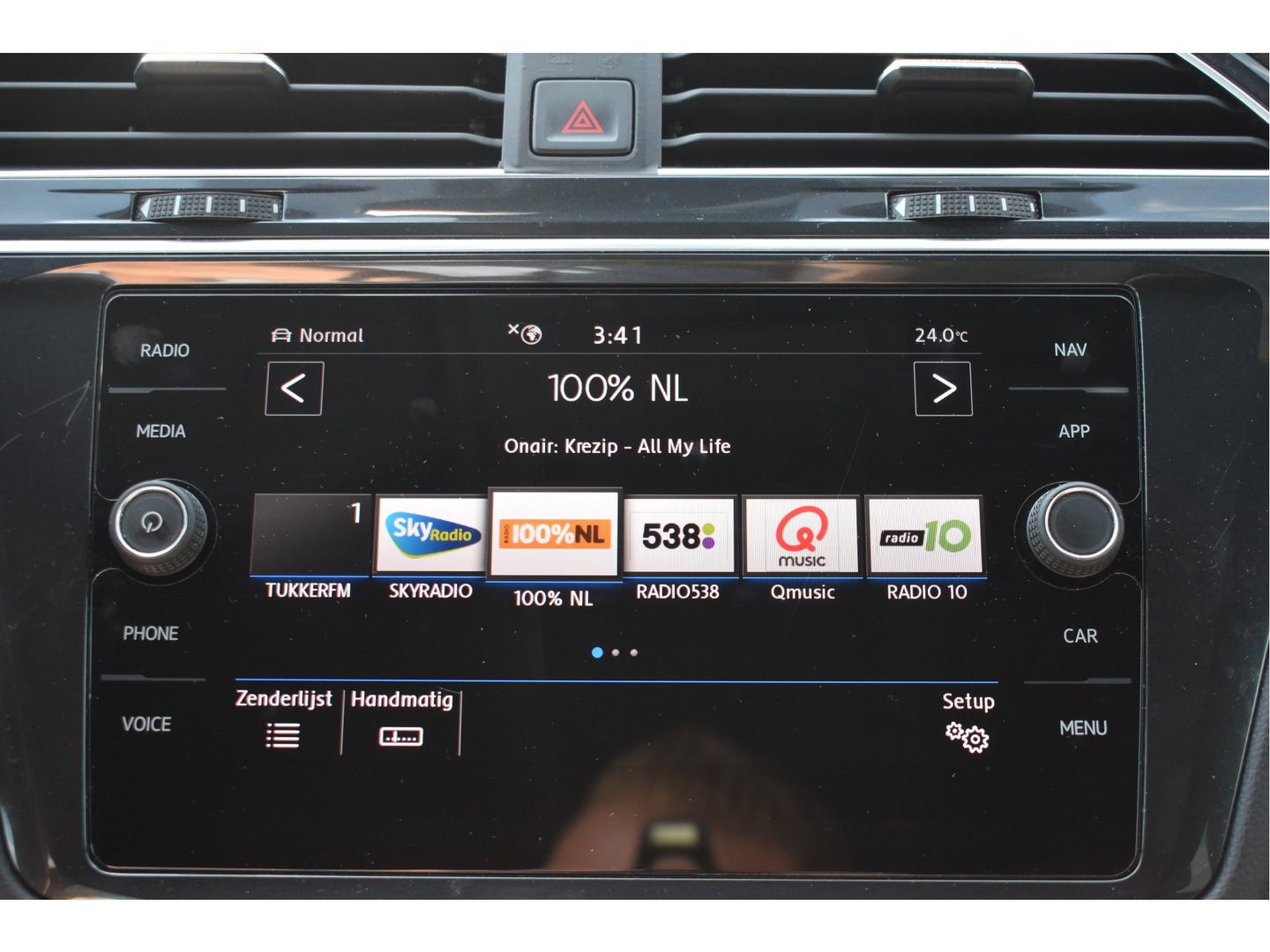 Volkswagen Tiguan 1.5 TSI ACT Highline Business 3x R-Line Blackstyle | HUD | Camera | Carplay | Virtual cockpit | Keyless | Stoelverwarming | Full LED