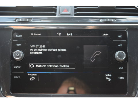 Volkswagen Tiguan 1.5 TSI ACT Highline Business 3x R-Line Blackstyle | HUD | Camera | Carplay | Virtual cockpit | Keyless | Stoelverwarming | Full LED
