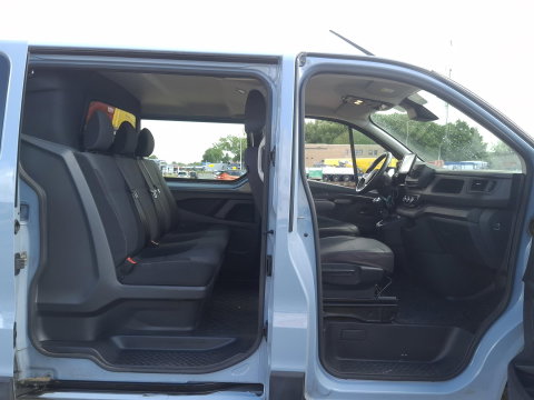 Renault Trafic 2.0 dCi L2H1 DC | Led | Unieke Kleur | 130PK | Cruise |