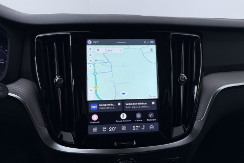 Volvo V60 T8 Plus Dark | Harman/Kardon | Memory | BLIS | Stoel+Stuurverwarming | Camera | Getint Glas | ACC