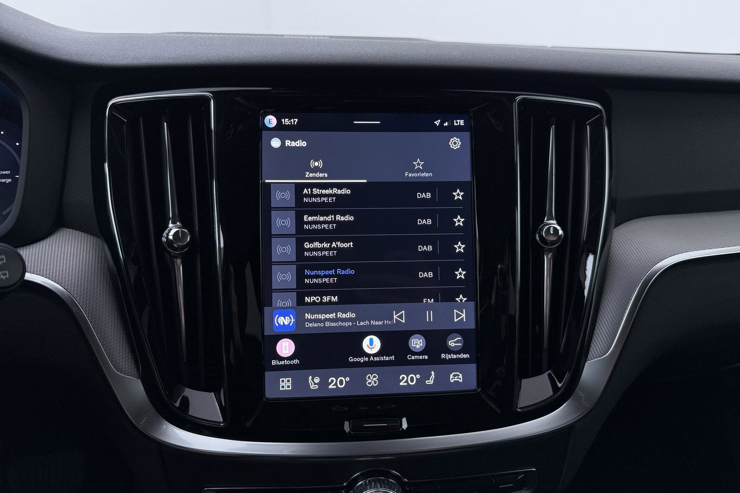 Volvo V60 T8 Plus Dark | Harman/Kardon | Memory | BLIS | Stoel+Stuurverwarming | Camera | Getint Glas | ACC