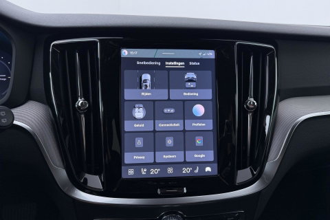Volvo V60 T8 Plus Dark | Harman/Kardon | Memory | BLIS | Stoel+Stuurverwarming | Camera | Getint Glas | ACC