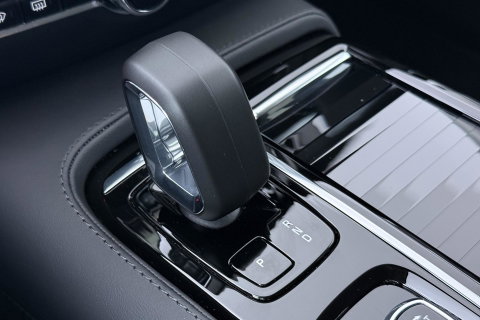 Volvo V60 T8 Plus Dark | Harman/Kardon | Memory | BLIS | Stoel+Stuurverwarming | Camera | Getint Glas | ACC