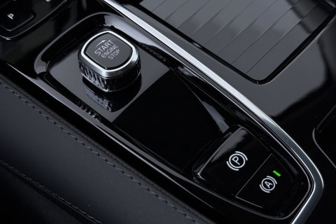 Volvo V60 T8 Plus Dark | Harman/Kardon | Memory | BLIS | Stoel+Stuurverwarming | Camera | Getint Glas | ACC