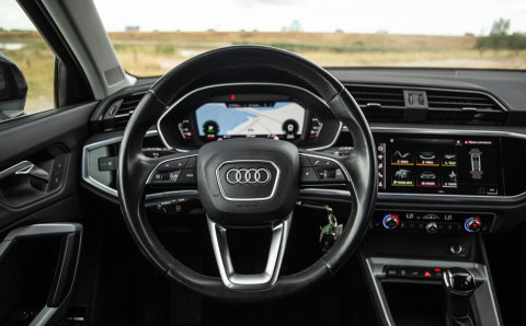 Audi Q3 Sportback 45 TFSI e Edition CRUISE CONTROLE / CARPLAY / DEALER ONDERHOUDEN / AUTOMAAT