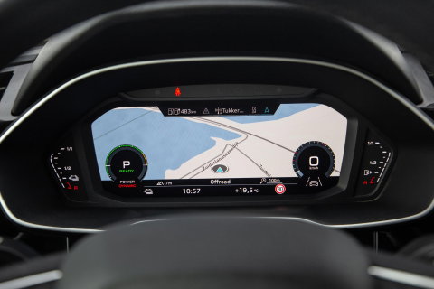 Audi Q3 Sportback 45 TFSI e Edition CRUISE CONTROLE / CARPLAY / DEALER ONDERHOUDEN / AUTOMAAT