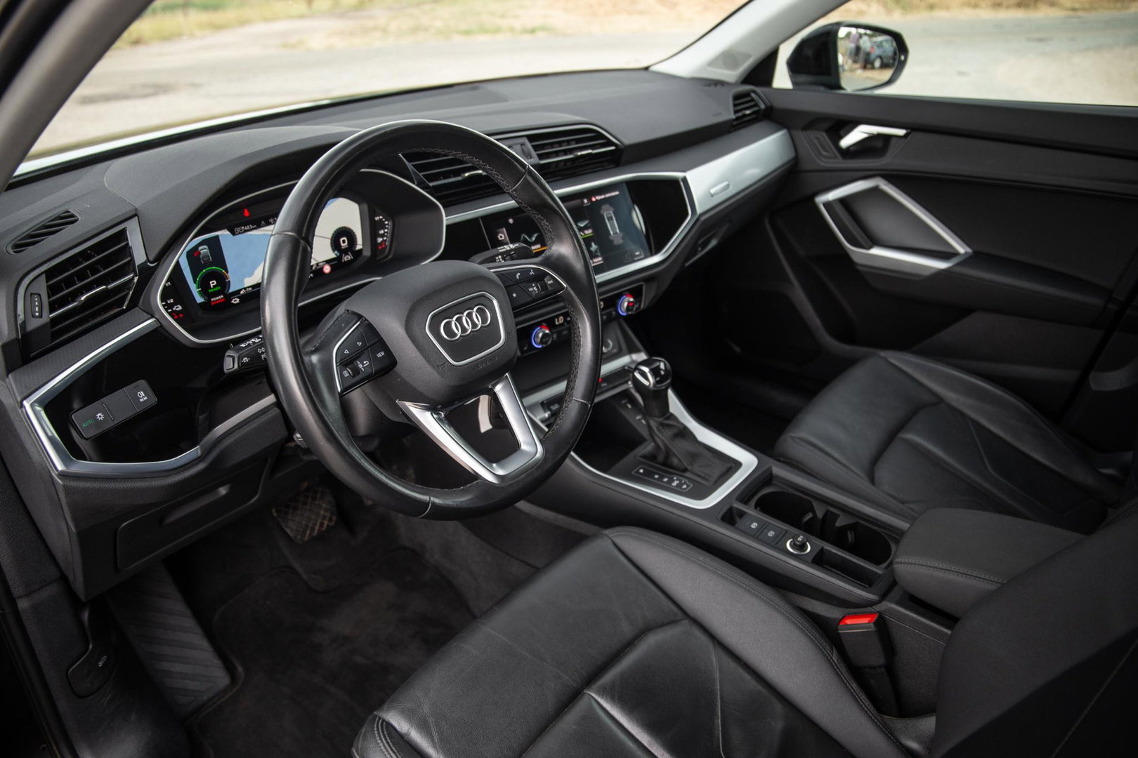 Audi Q3 Sportback 45 TFSI e Edition CRUISE CONTROLE / CARPLAY / DEALER ONDERHOUDEN / AUTOMAAT