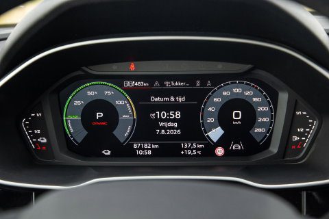 Audi Q3 Sportback 45 TFSI e Edition CRUISE CONTROLE / CARPLAY / DEALER ONDERHOUDEN / AUTOMAAT