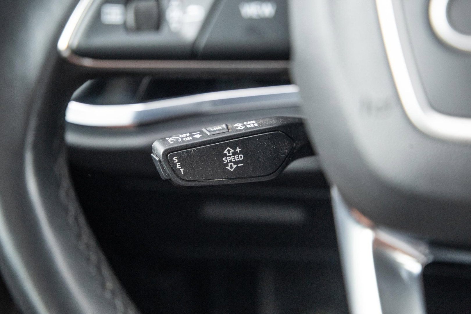 Audi Q3 Sportback 45 TFSI e Edition CRUISE CONTROLE / CARPLAY / DEALER ONDERHOUDEN / AUTOMAAT