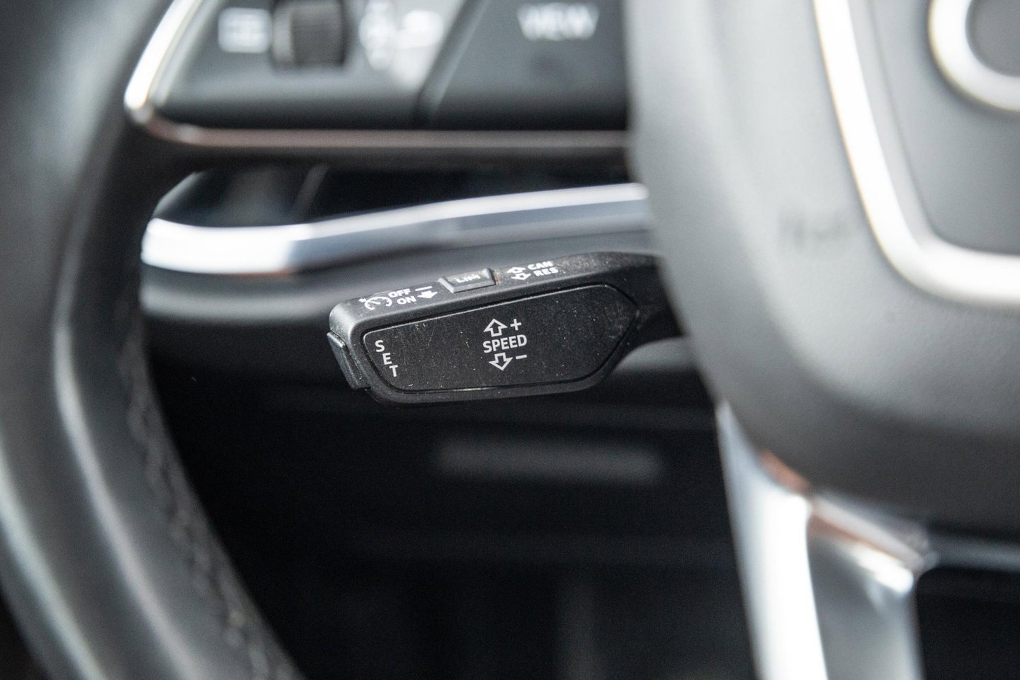 Audi Q3 Sportback 45 TFSI e Edition CRUISE CONTROLE / CARPLAY / DEALER ONDERHOUDEN / AUTOMAAT
