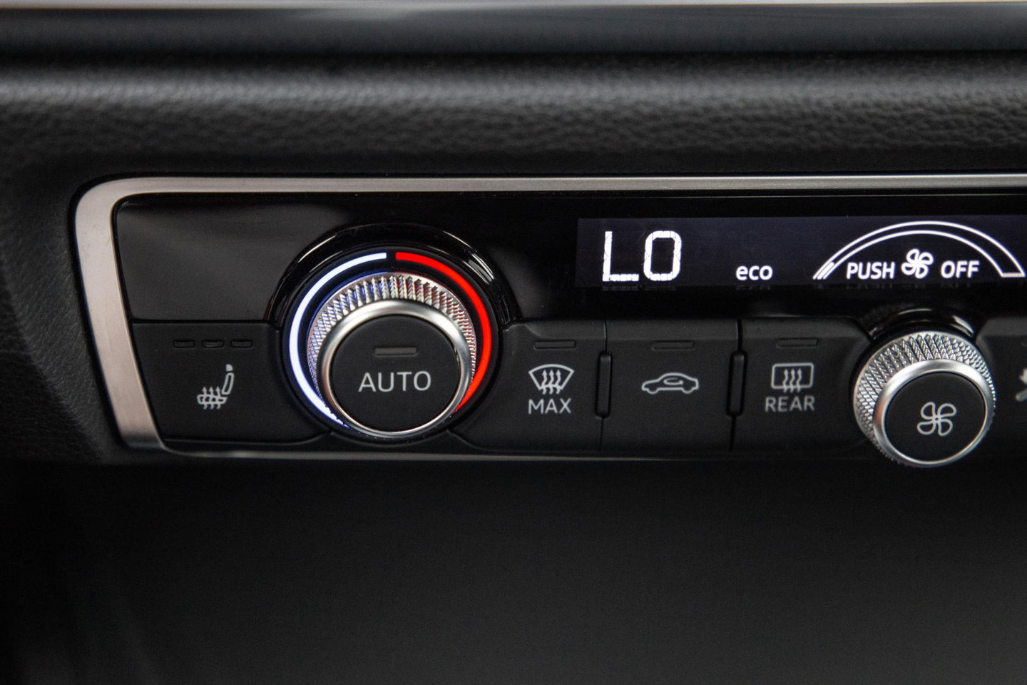 Audi Q3 Sportback 45 TFSI e Edition CRUISE CONTROLE / CARPLAY / DEALER ONDERHOUDEN / AUTOMAAT