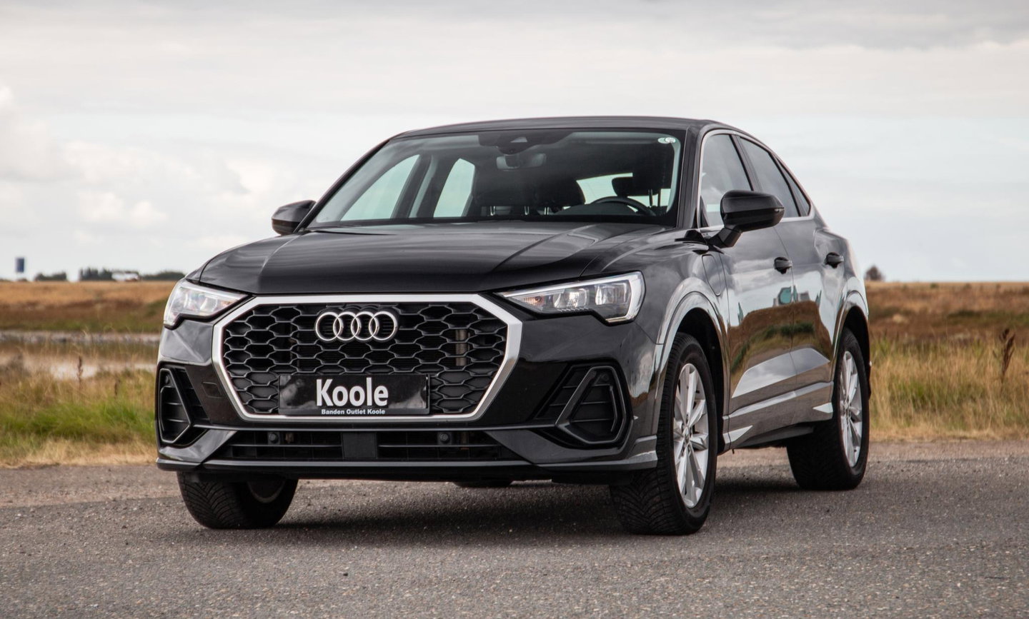 Audi Q3 Sportback 45 TFSI e Edition CRUISE CONTROLE / CARPLAY / DEALER ONDERHOUDEN / AUTOMAAT
