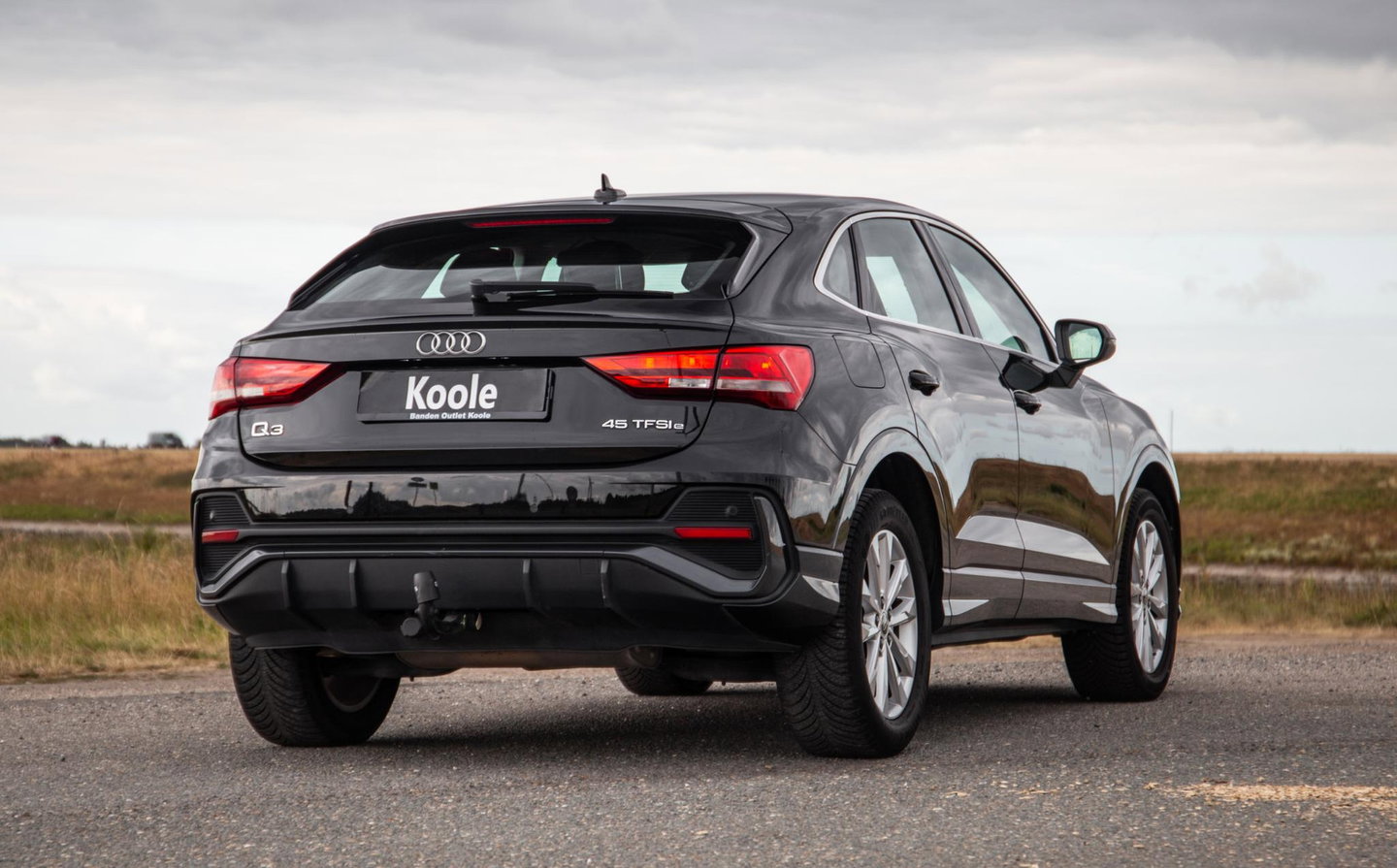 Audi Q3 Sportback 45 TFSI e Edition CRUISE CONTROLE / CARPLAY / DEALER ONDERHOUDEN / AUTOMAAT