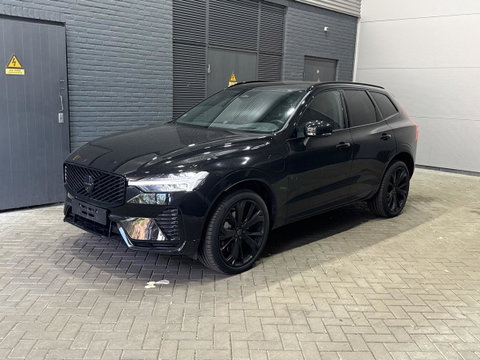 Volvo XC60 2.0 T6 Plug-in hybrid AWD Ultra Black Edition | Luchtvering | Bowers & Wilkins | Panoramadak | Stoelventilatie