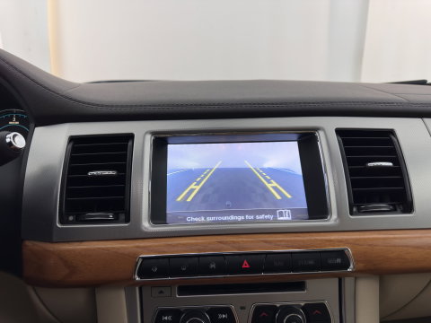 Jaguar XF Sportbrake 2.2D S Aut. *PANO | LEATHER | XENON | HEATED-COMFORTSEATS | CAMERA | NAVI-FULLMAP | KEYLESS | PRIVACY-GLASS | ECC | PDC | CRUISE | 17''ALU | TOWBAR*