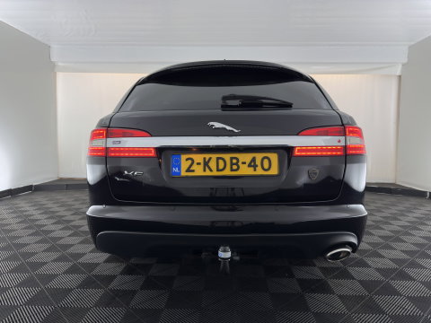 Jaguar XF Sportbrake 2.2D S Aut. *PANO | LEATHER | XENON | HEATED-COMFORTSEATS | CAMERA | NAVI-FULLMAP | KEYLESS | PRIVACY-GLASS | ECC | PDC | CRUISE | 17''ALU | TOWBAR*