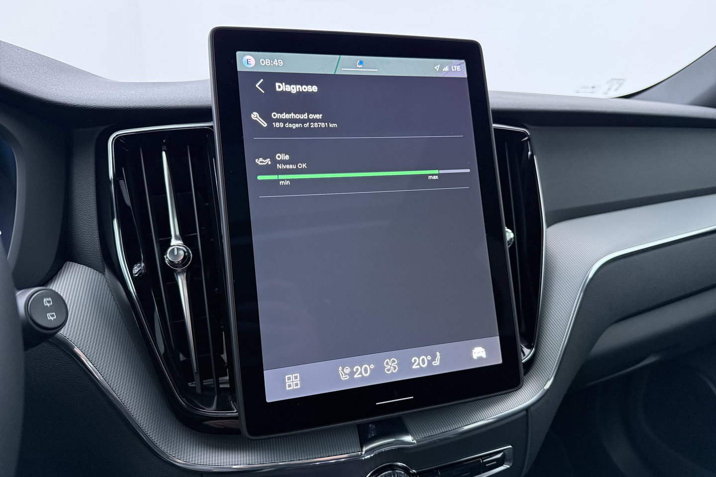 Volvo XC60 2.0 T6 Plug-in hybrid AWD Plus Black Edition | Panoramadak | Harman/Kardon | 21 Inch | 360-camera