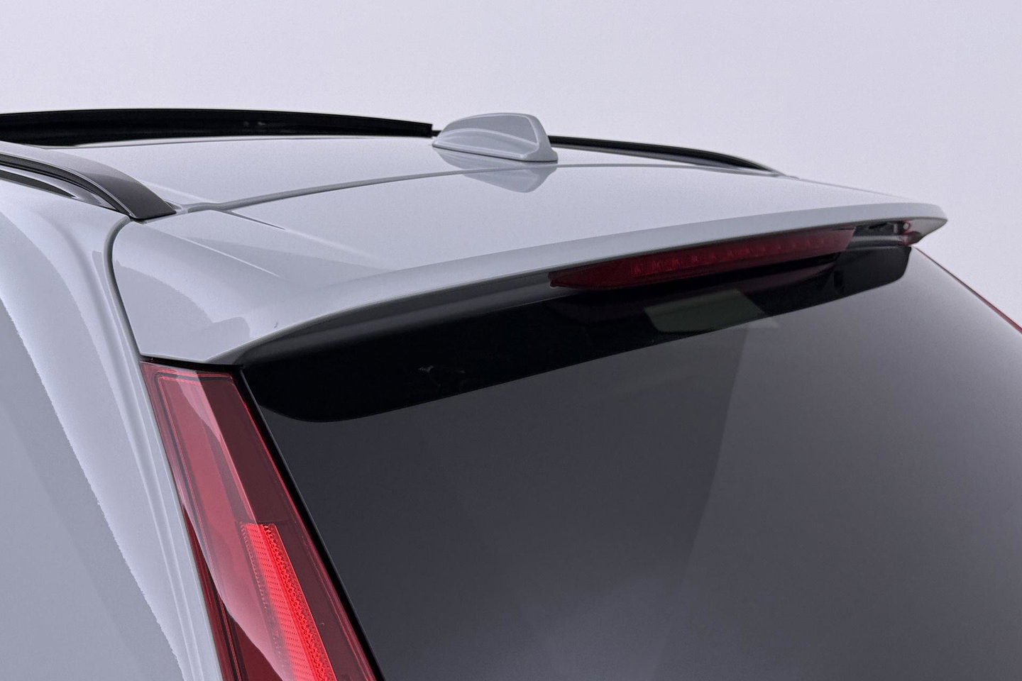 Volvo XC60 2.0 T6 Plug-in hybrid AWD Plus Black Edition | Panoramadak | Harman/Kardon | 21 Inch | 360-camera