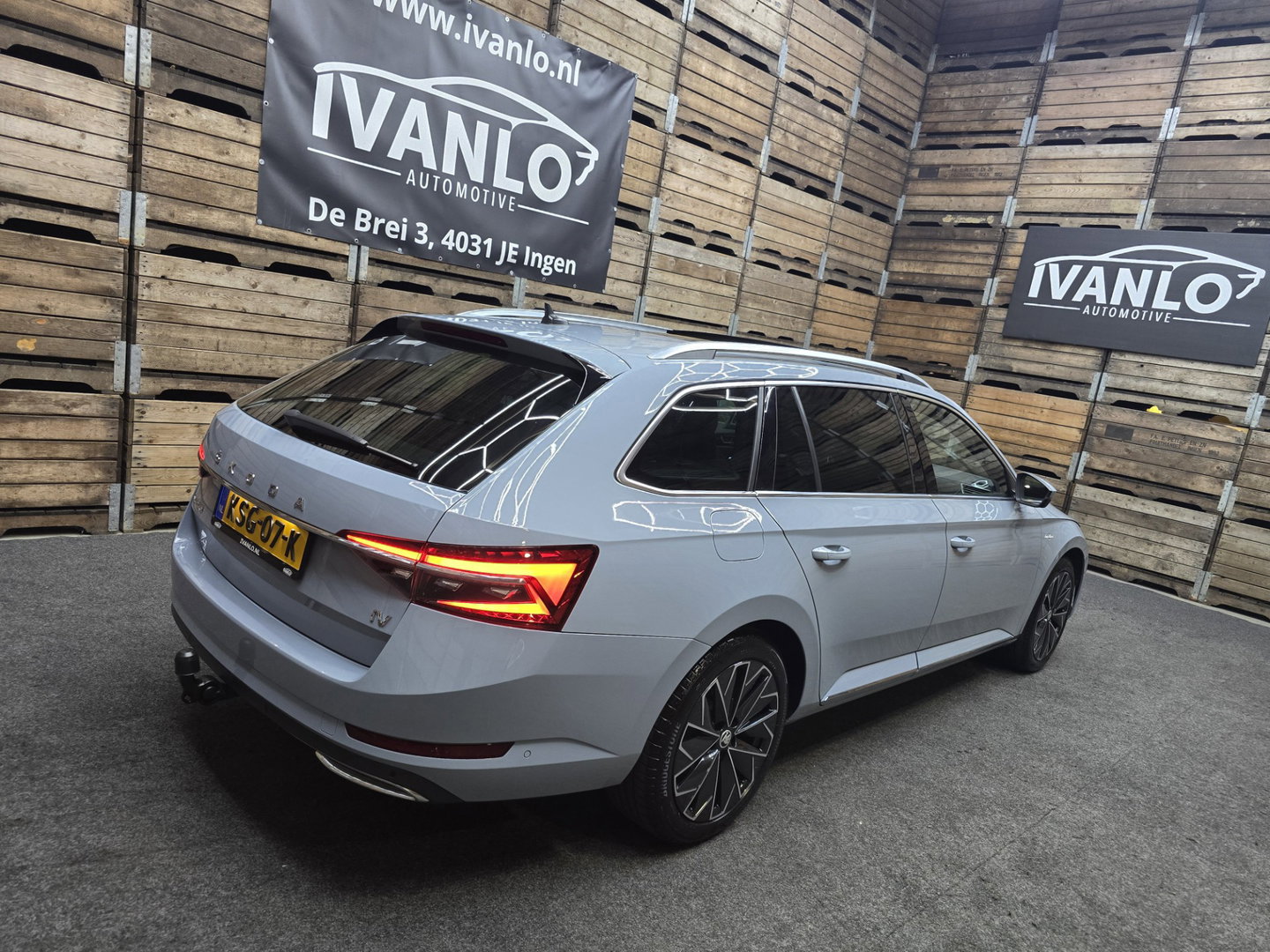 Škoda Superb Combi 1.4 TSI iV Sportline Business PHEV L&K Pano Leder 360 Navi Clima Trekhaak 18"LM