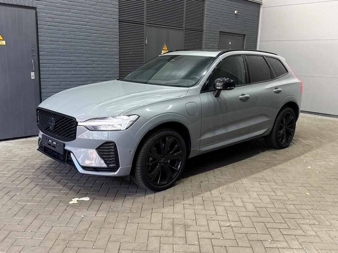 Volvo XC60 2.0 T6 Plug-in hybrid AWD Plus Black Edition | Harman/Kardon | Panoramadak | 21 Inch | Head-Up