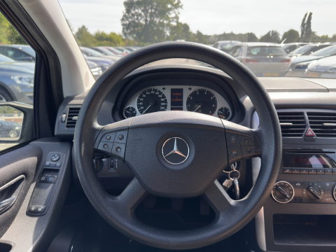 Mercedes-Benz B-Klasse 150 *AIRCO | COMFORT-SEATS | RADIO-CD | TOWBAR | 16''ALU*