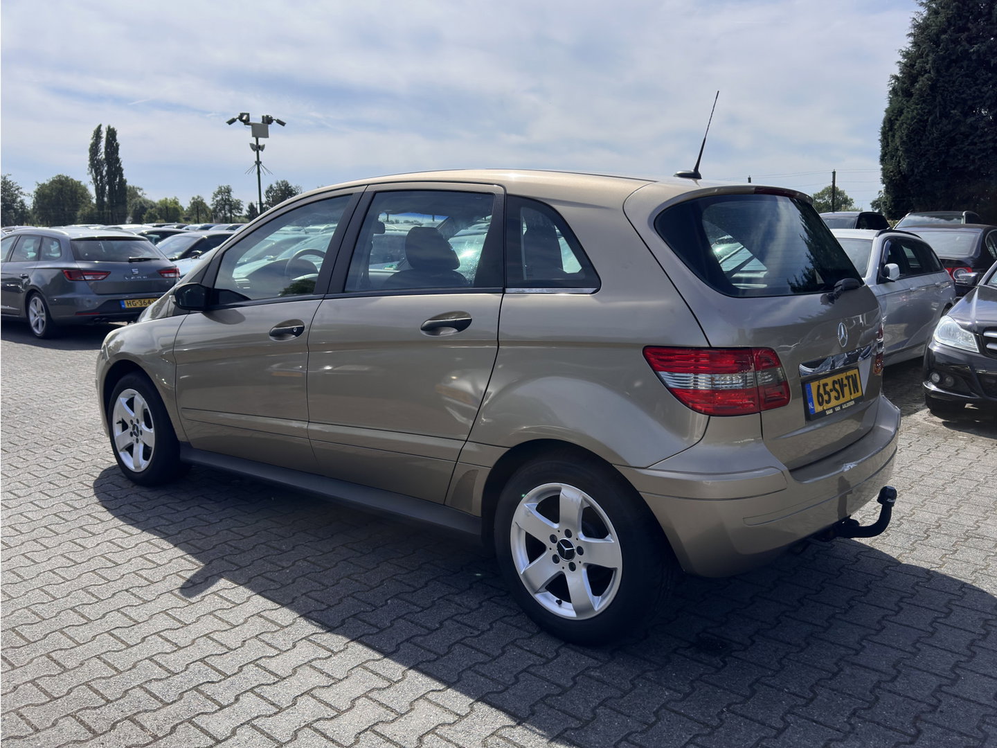 Mercedes-Benz B-Klasse 150 *AIRCO | COMFORT-SEATS | RADIO-CD | TOWBAR | 16''ALU*