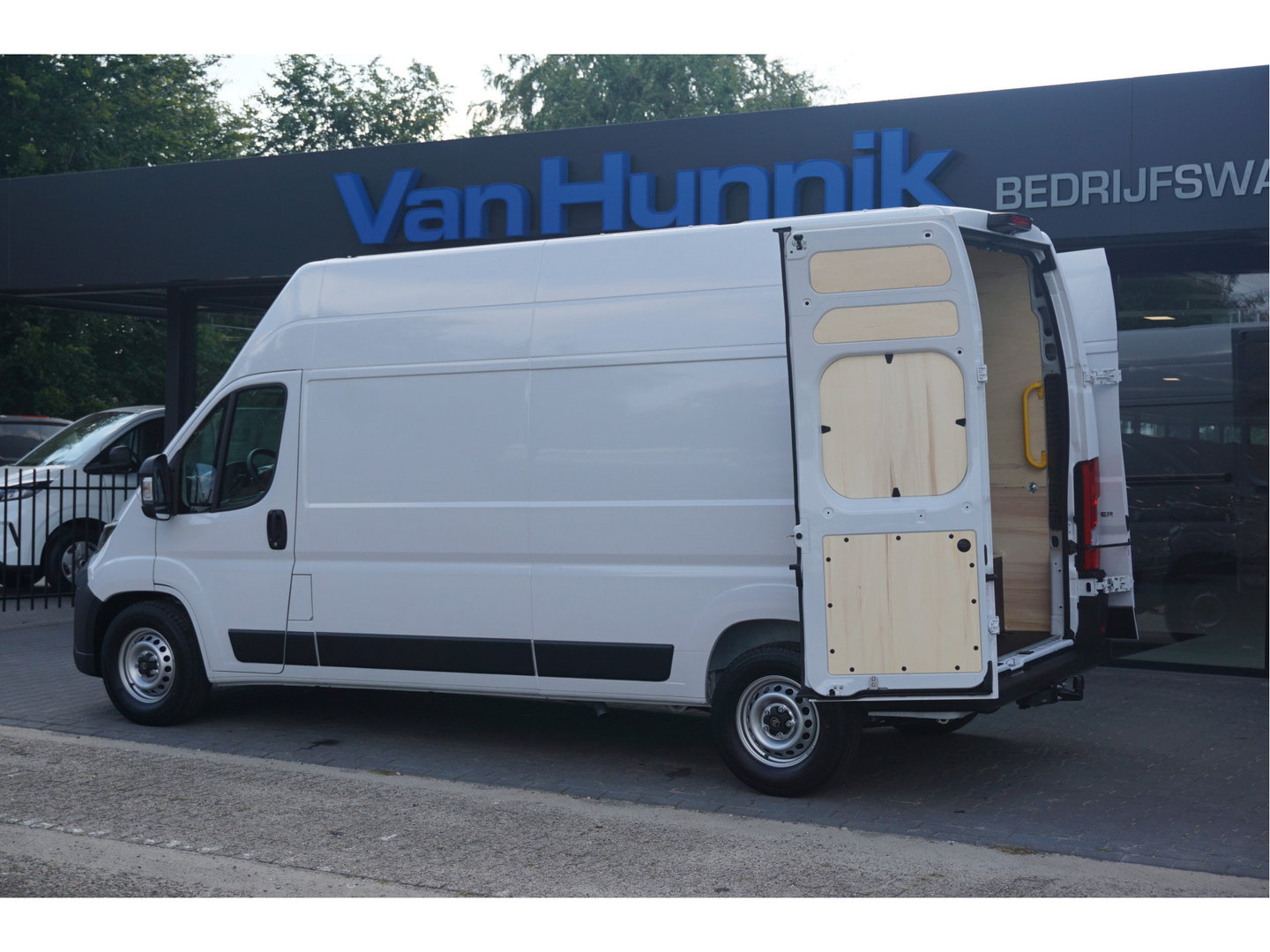 Citroën Jumper Heavy 35 2.2 140PK L3H3 BPM VRIJ!! Navi, Camera, Climate, Betimmering, LED, Trekhaak!! NR.