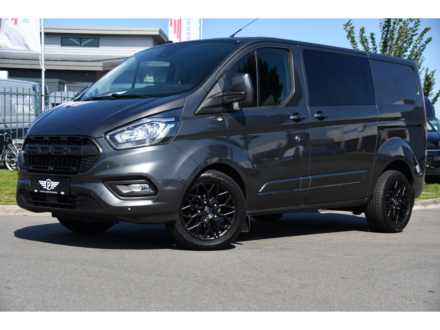 Ford Transit Custom 300 2.0 TDCI L1H1 Limited DC PB Edition Camera, Cruise, Carplay, LED, Leder, 2 x Schuifdeur, Stoelverwarming, Sensoren, Automaat, Uniek!
