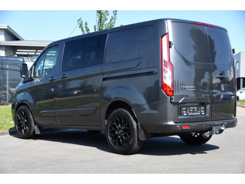 Ford Transit Custom 300 2.0 TDCI L1H1 Limited DC PB Edition Camera, Cruise, Carplay, LED, Leder, 2 x Schuifdeur, Stoelverwarming, Sensoren, Automaat, Uniek!