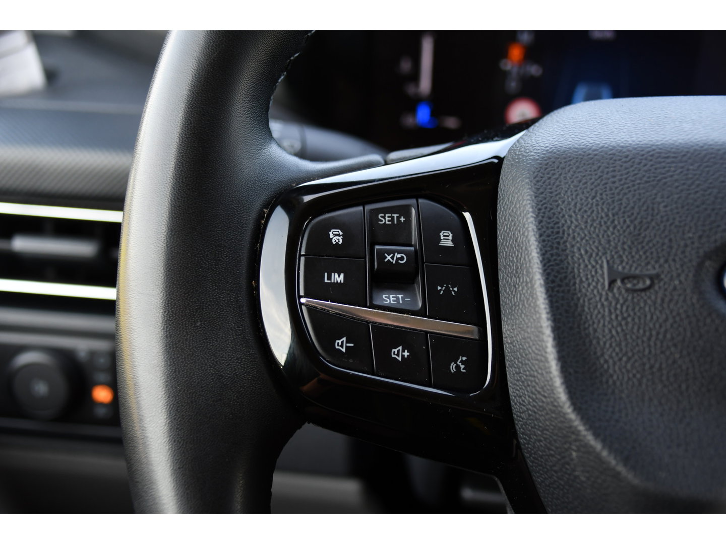 Ford Transit Custom 300 2.0 TDCI L1H1 Limited PB Edition Virtual, Adaptieve Cruise, Camera, Carplay, LED, Automaat, 170pk, 2 x Schuifdeur, Stoelverwarming, NAVI, Uniek!