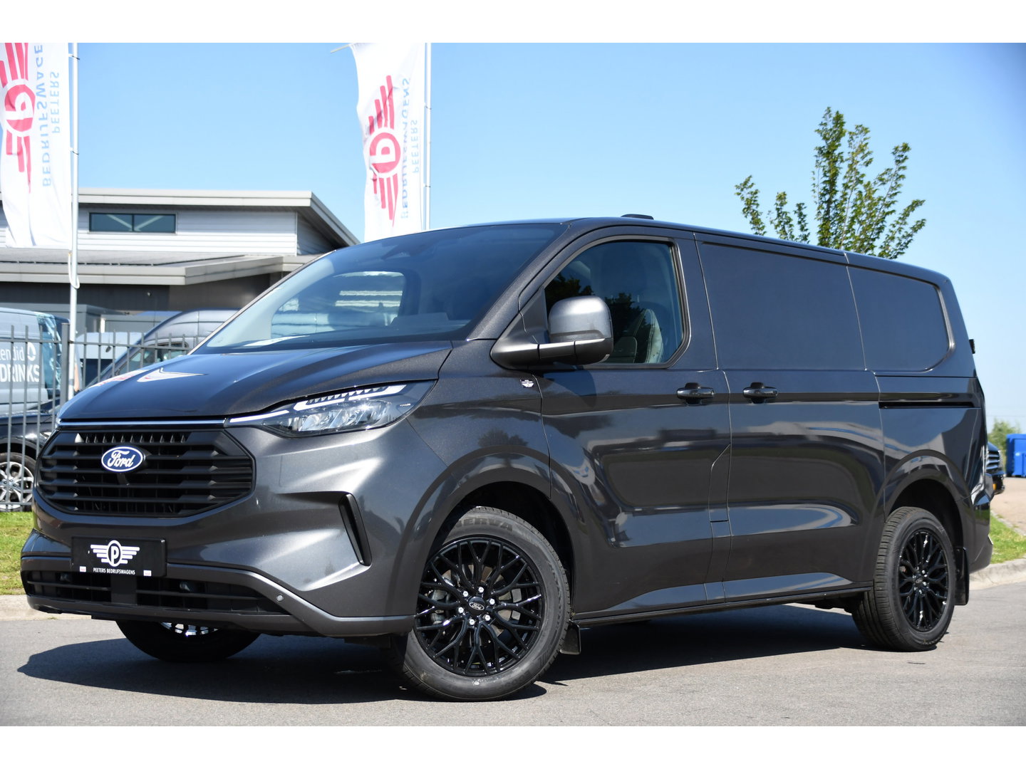 Ford Transit Custom 300 2.0 TDCI L1H1 Limited PB Edition Virtual, Adaptieve Cruise, Camera, Carplay, LED, Automaat, 170pk, 2 x Schuifdeur, Stoelverwarming, NAVI, Uniek!