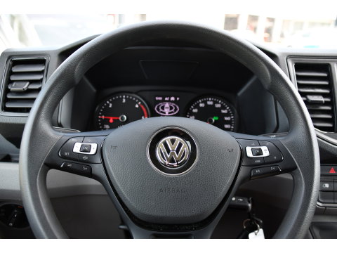 Volkswagen Crafter 35 2.0 TDI L3H3 PB Edition Camera, Cruise, Carplay, LED, Automaat, Sensoren, 140pk, Trekhaak, Multimedia, Uniek!
