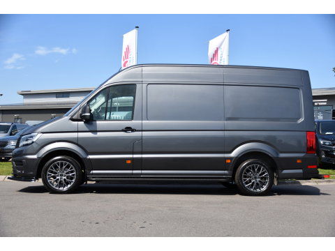 Volkswagen Crafter 35 2.0 TDI L3H3 PB Edition Camera, Cruise, Carplay, LED, Automaat, Sensoren, 140pk, Trekhaak, Multimedia, Uniek!