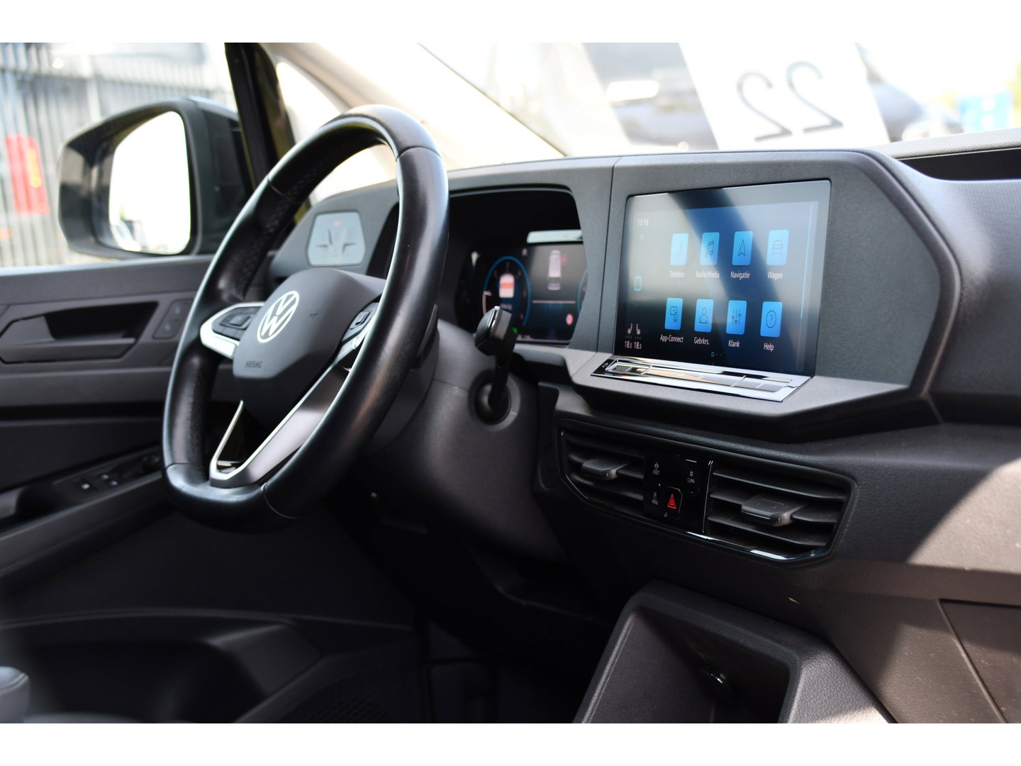Volkswagen Caddy Cargo 2.0 TDI PB Edition Full Options! Camera, Adaptieve Cruise, Carplay, LED, Automaat, Stoelverwarming, leder, 2 x Schuifdeur, Virtual, Uniek!