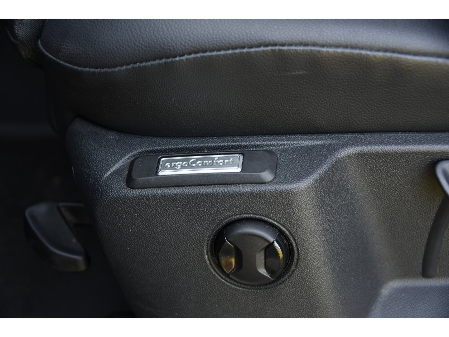 Volkswagen Caddy Cargo 2.0 TDI PB Edition Full Options! Camera, Adaptieve Cruise, Carplay, LED, Automaat, Stoelverwarming, leder, 2 x Schuifdeur, Virtual, Uniek!
