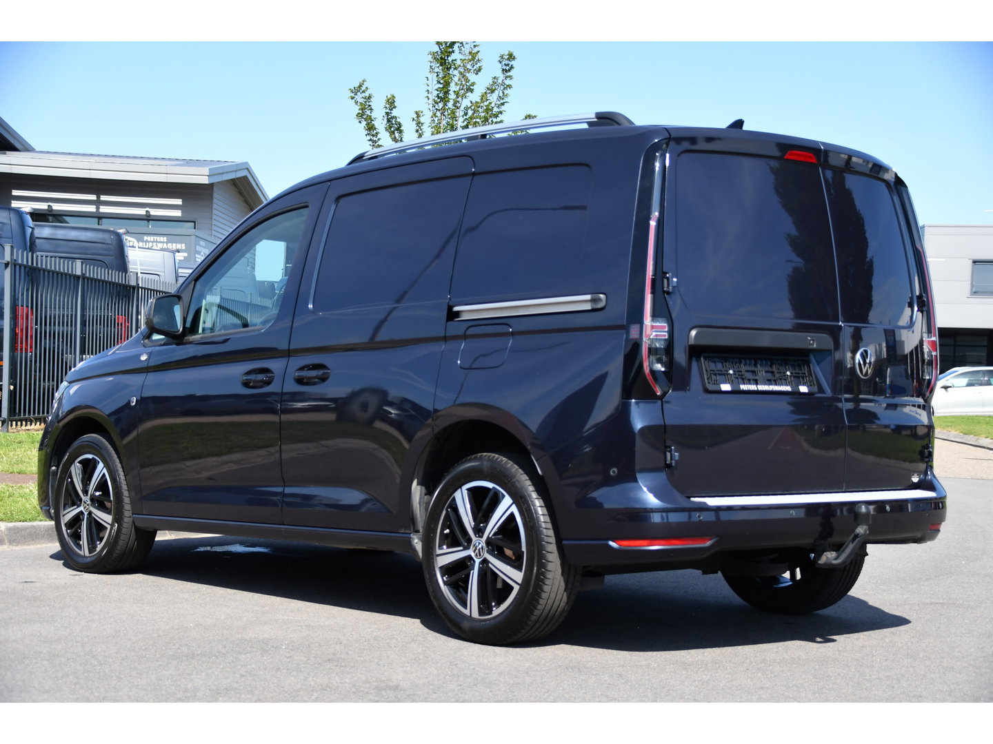 Volkswagen Caddy Cargo 2.0 TDI PB Edition Full Options! Camera, Adaptieve Cruise, Carplay, LED, Automaat, Stoelverwarming, leder, 2 x Schuifdeur, Virtual, Uniek!