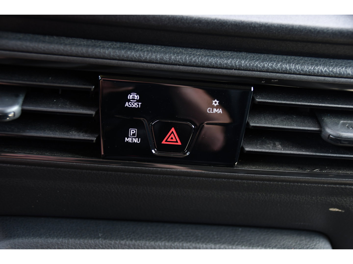 Volkswagen Caddy Cargo 2.0 TDI PB Edition Full Options! Camera, Adaptieve Cruise, Carplay, LED, Automaat, Stoelverwarming, leder, 2 x Schuifdeur, Virtual, Uniek!
