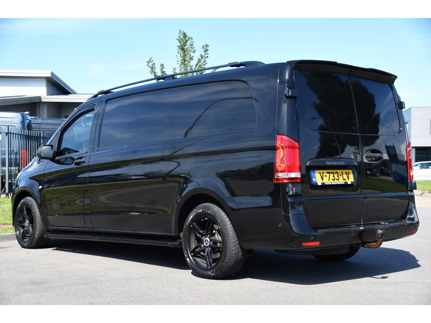 Mercedes-Benz Vito 114 CDI L3 Black Edition Camera, Cruise, Carplay, LED, Automaat, Multimedia, Trekhaak, Uniek!