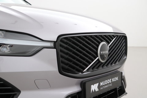 Volvo XC60 T6 Plus Dark | NIEUW | Head-Up | ACC | 360° Camera | Panoramadak | BLIS