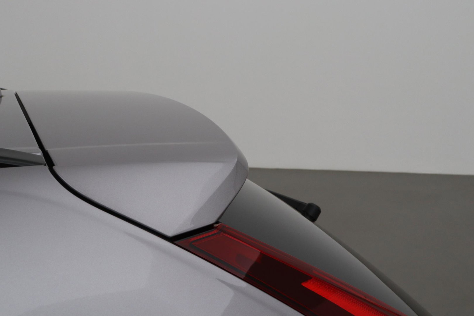 Volvo XC60 T6 Plus Dark | NIEUW | Head-Up | ACC | 360° Camera | Panoramadak | BLIS