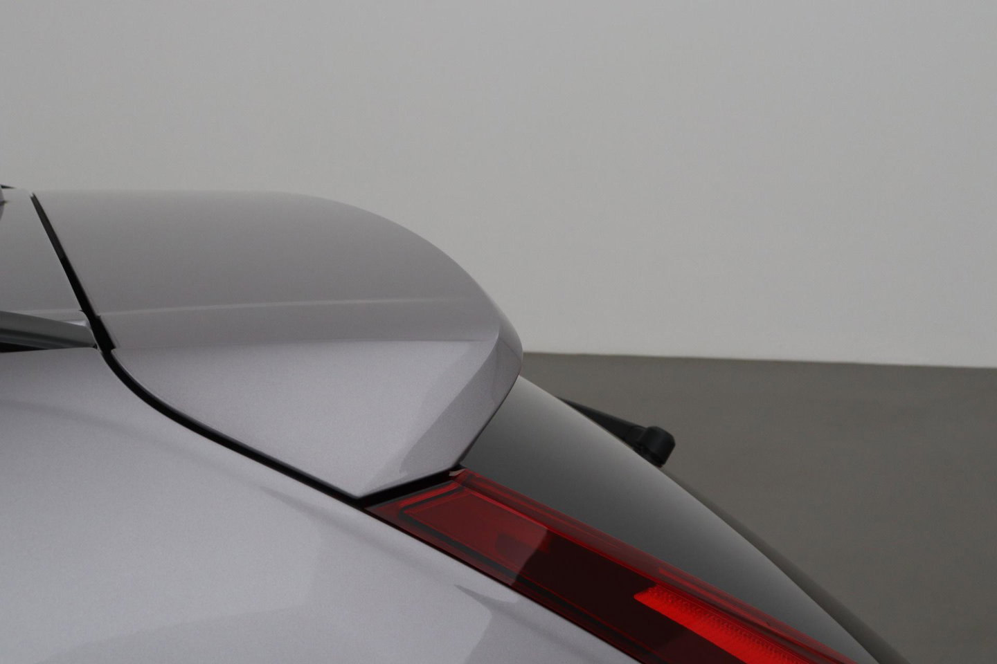 Volvo XC60 T6 Plus Dark | NIEUW | Head-Up | ACC | 360° Camera | Panoramadak | BLIS