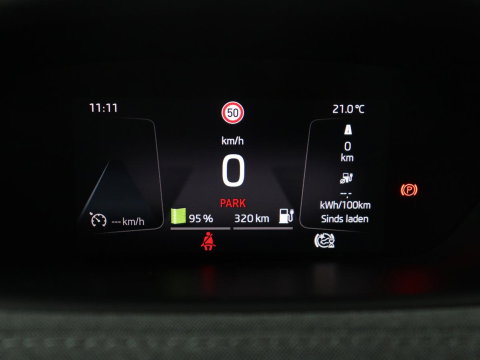 Škoda Enyaq iV 60 | SOH 94,1% | Half leder | Navigatie | Carplay | Sfeerverlichting | Climate control | Camera | Park assist