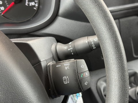Opel Movano 2.3 CDTI BiTurbo L2H2 DC Start/Stop | Cruise Control | Achteruitrijcamera | Dodehoeksensor | Bluetooth | Airconditioning |
