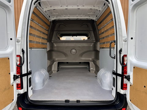Opel Movano 2.3 CDTI BiTurbo L2H2 DC Start/Stop | Cruise Control | Achteruitrijcamera | Dodehoeksensor | Bluetooth | Airconditioning |