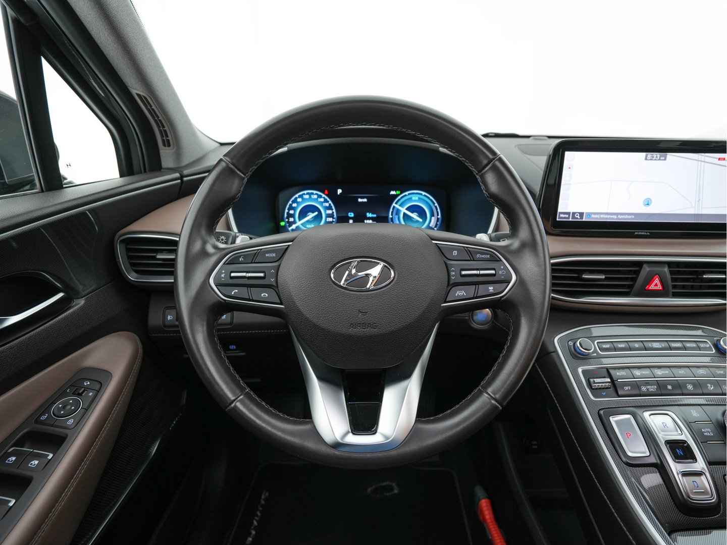 Hyundai Santa Fe 1.6 T-GDI Comfort Smart Sky AWD [ 7-Pers. ] {SoH-100%} (Plug-In) (INCL-BTW) *PANO | LEATHER | FULL-LED | ADAPTIVE-CRUISE | BLINDSPOT | MEMORY-PACK | DIGI-COCKPIT | SHIFTPADDLES | PRIVACYGLASS | NAVI-FULLMAP | KEYLESS | TOWBAR | CARBON | 19''ALU*