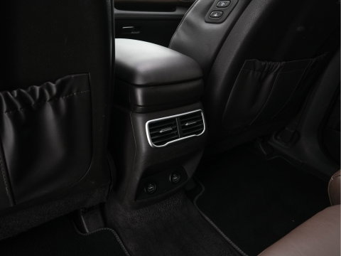 Hyundai Santa Fe 1.6 T-GDI Comfort Smart Sky AWD [ 7-Pers. ] {SoH-100%} (Plug-In) (INCL-BTW) *PANO | LEATHER | FULL-LED | ADAPTIVE-CRUISE | BLINDSPOT | MEMORY-PACK | DIGI-COCKPIT | SHIFTPADDLES | PRIVACYGLASS | NAVI-FULLMAP | KEYLESS | TOWBAR | CARBON | 19''ALU*