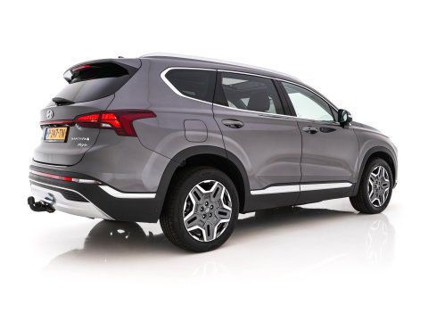 Hyundai Santa Fe 1.6 T-GDI Comfort Smart Sky AWD [ 7-Pers. ] {SoH-100%} (Plug-In) (INCL-BTW) *PANO | LEATHER | FULL-LED | ADAPTIVE-CRUISE | BLINDSPOT | MEMORY-PACK | DIGI-COCKPIT | SHIFTPADDLES | PRIVACYGLASS | NAVI-FULLMAP | KEYLESS | TOWBAR | CARBON | 19''ALU*
