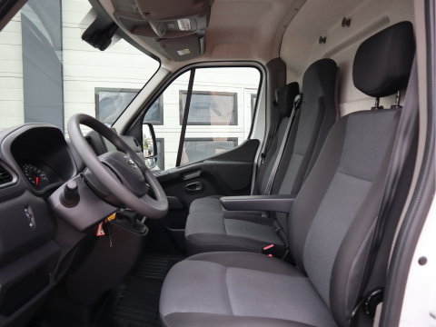 Nissan Interstar 2.3 dCi 150pk Euro 6 - L2H2 - Imperiaal - Cruise - Camera - Airco